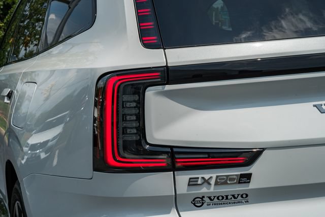 New 2026 Volvo EX90 Ultra AWD/4WD image 8