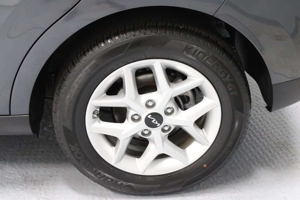 Used 2023 Kia Soul S FWD image 18