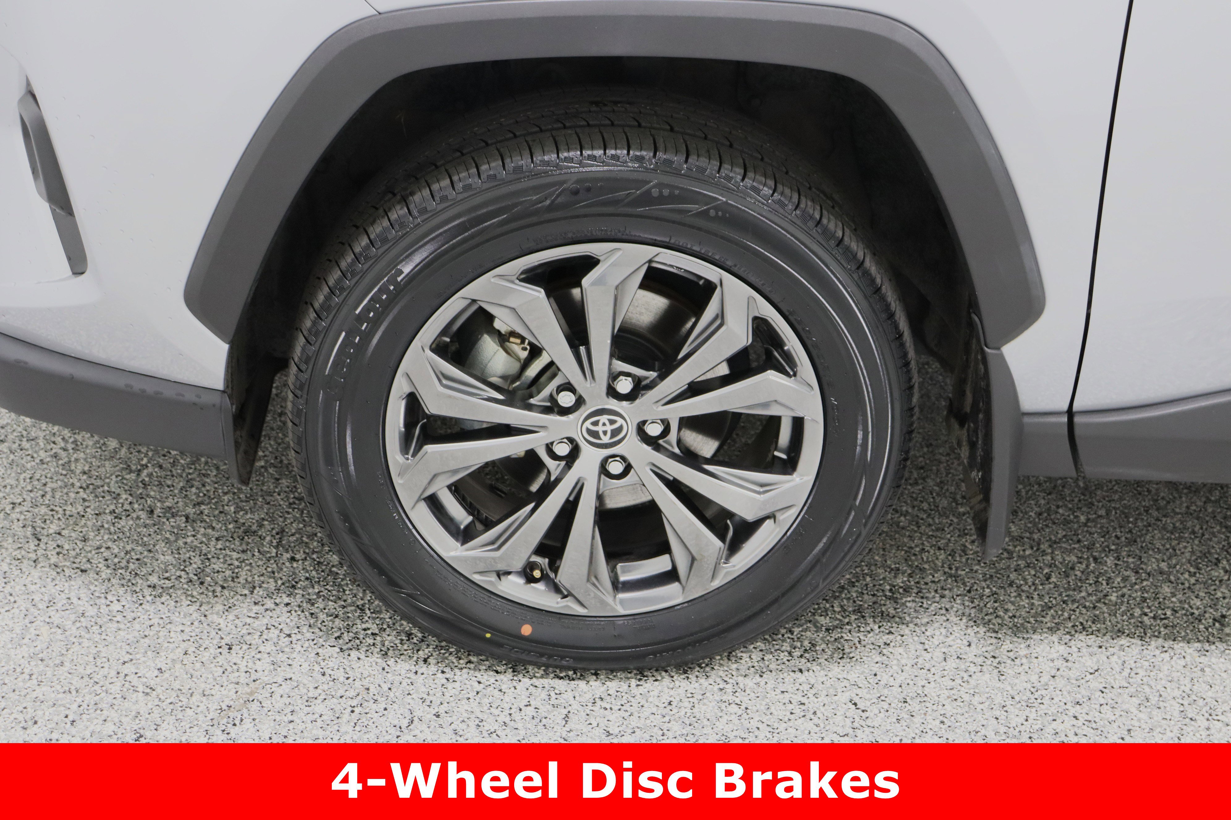 Certified 2022 Toyota RAV4 Limited image 11