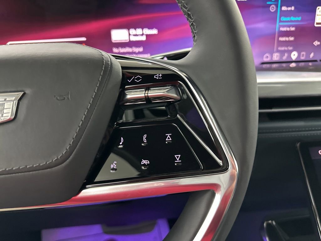 Certified 2025 Cadillac Escalade IQ Luxury 2 image 34