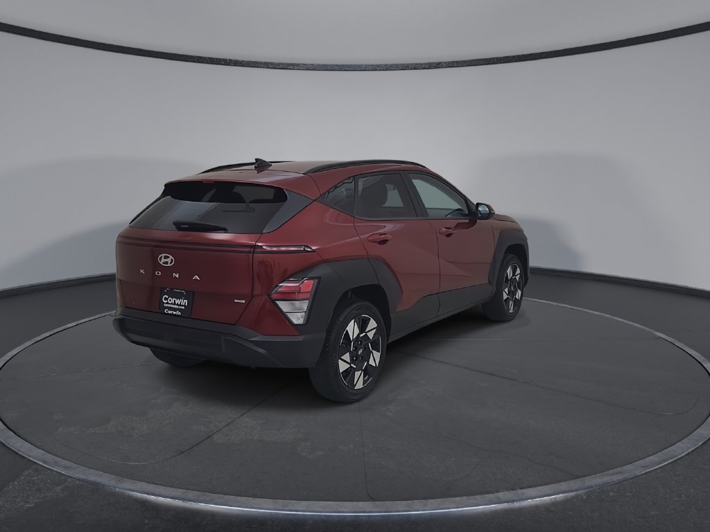Used 2025 Hyundai Kona SEL AWD/4WD image 15