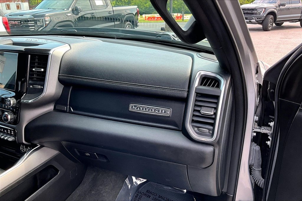 Used 2022 RAM 1500 Laramie AWD/4WD image 29