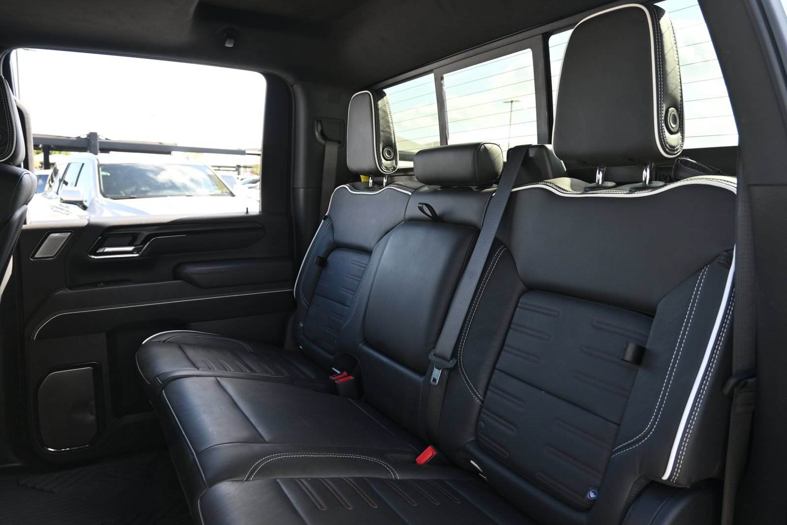 Certified 2026 GMC Sierra 2500 AT4X w/ AT4X AEV Edition AWD/4WD image 20