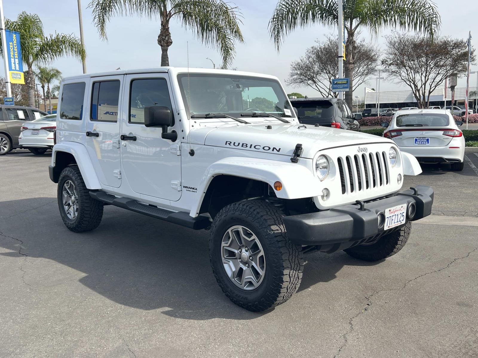 Used 2016 Jeep Wrangler Unlimited Rubicon w/ Connectivity Group image 27