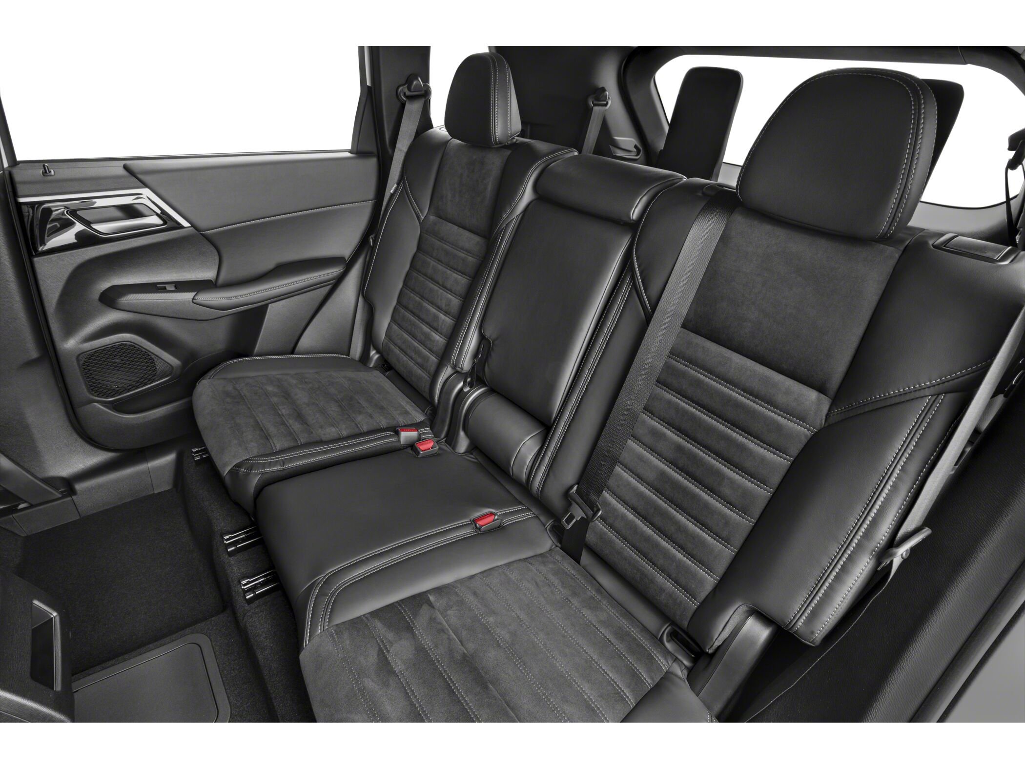 Used 2023 Mitsubishi Outlander SE image 13