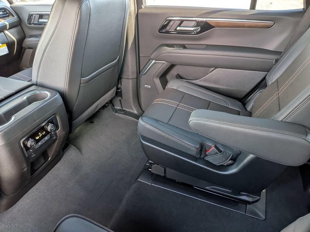 New 2026 Chevrolet Tahoe High Country AWD/4WD image 34