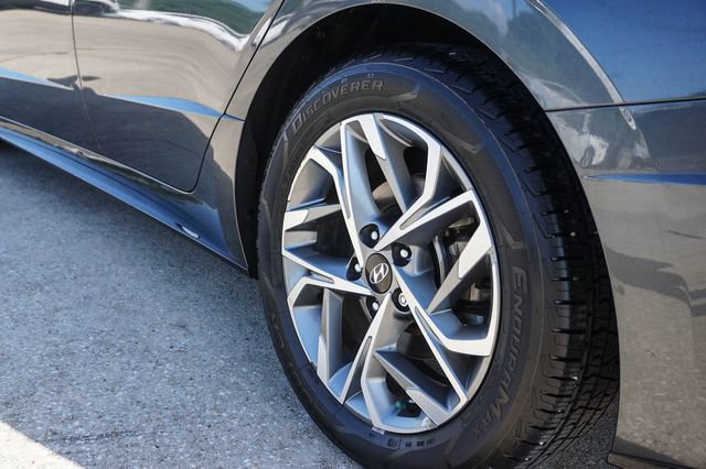 Used 2023 Hyundai Sonata SEL w/ Convenience Package FWD image 6