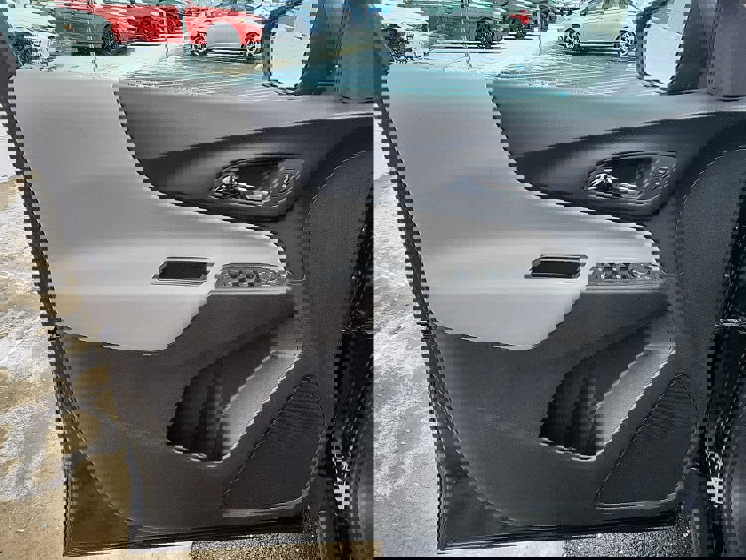 Used 2023 Chevrolet Equinox LS w/ LS Convenience Package image 17