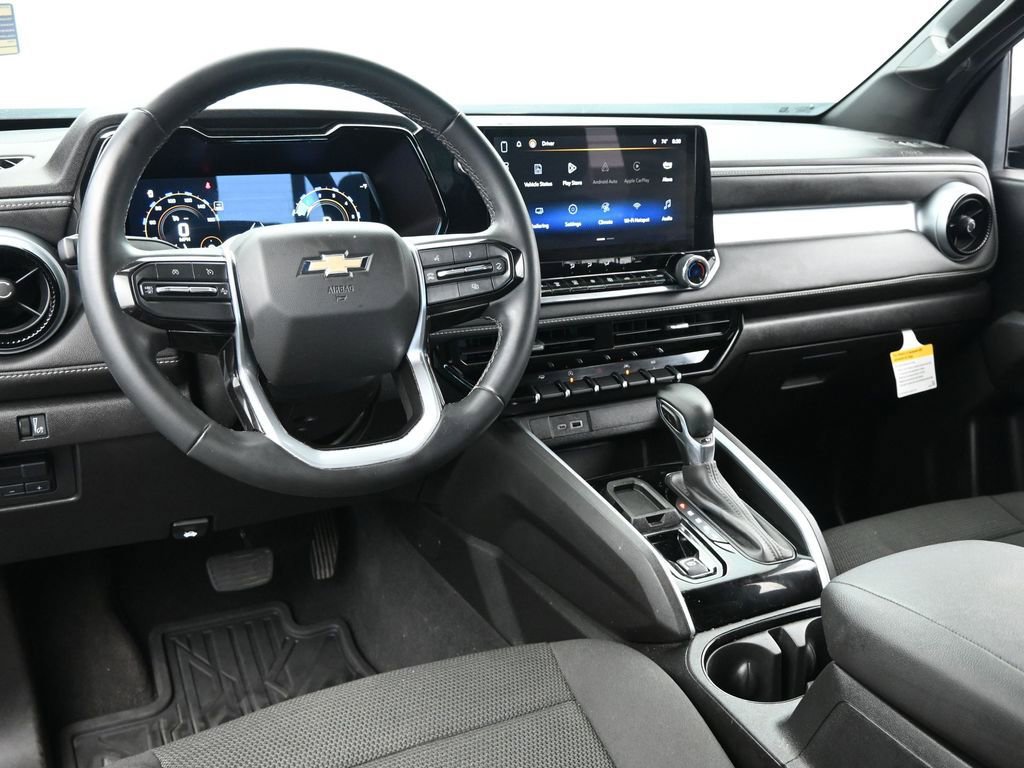 Used 2024 Chevrolet Colorado LT w/ LT Convenience Package image 24