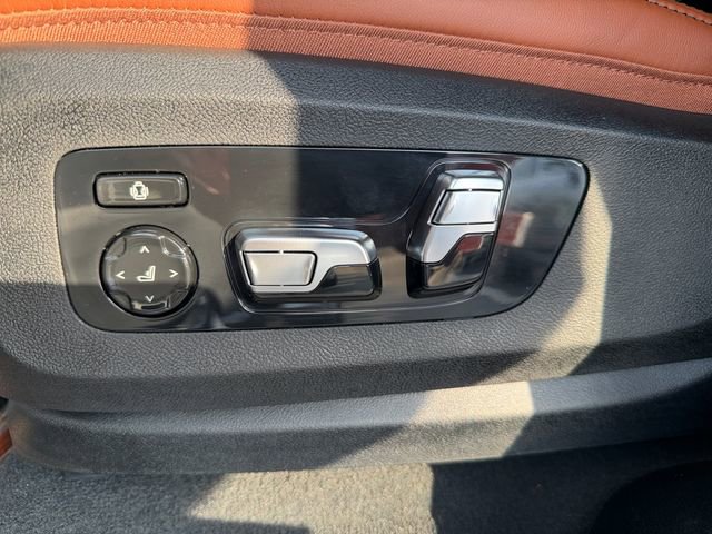 New 2026 BMW X6 xDrive40i AWD/4WD image 32