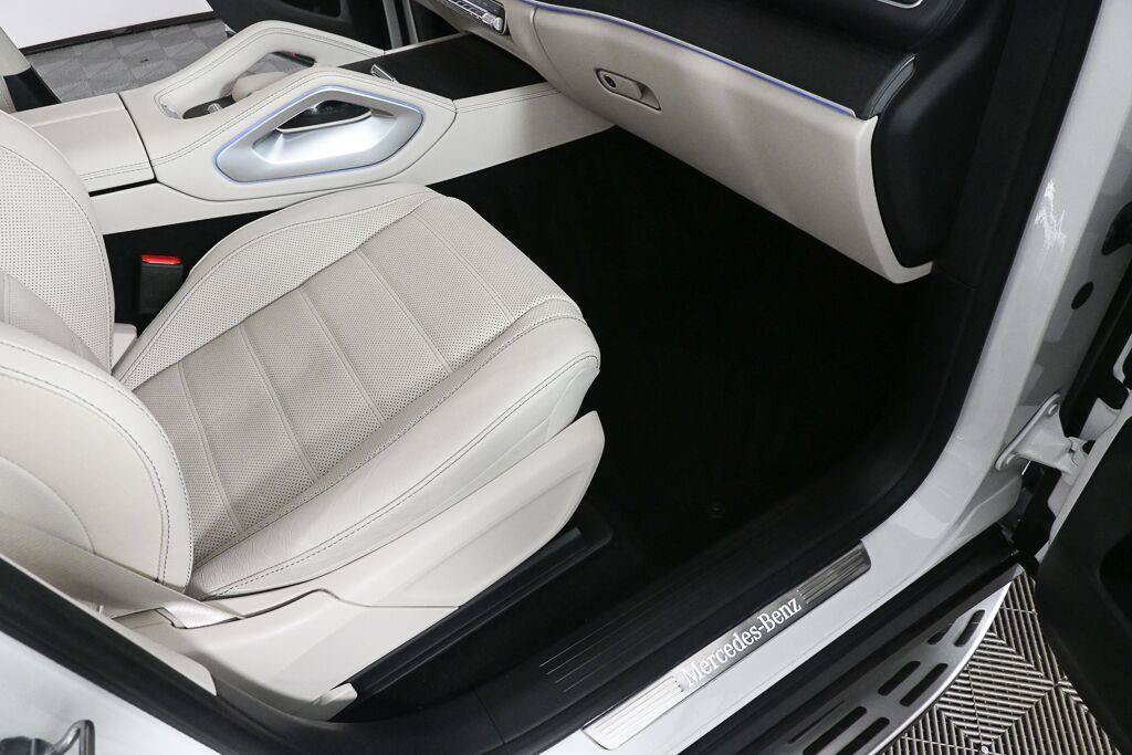 Certified 2024 Mercedes-Benz GLS 450 4MATIC image 23