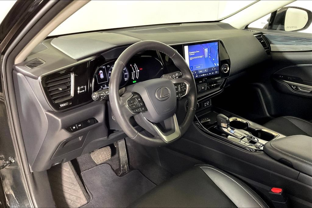 Used 2023 Lexus NX 350h AWD w/ Towing Package (2000 Lbs) image 14