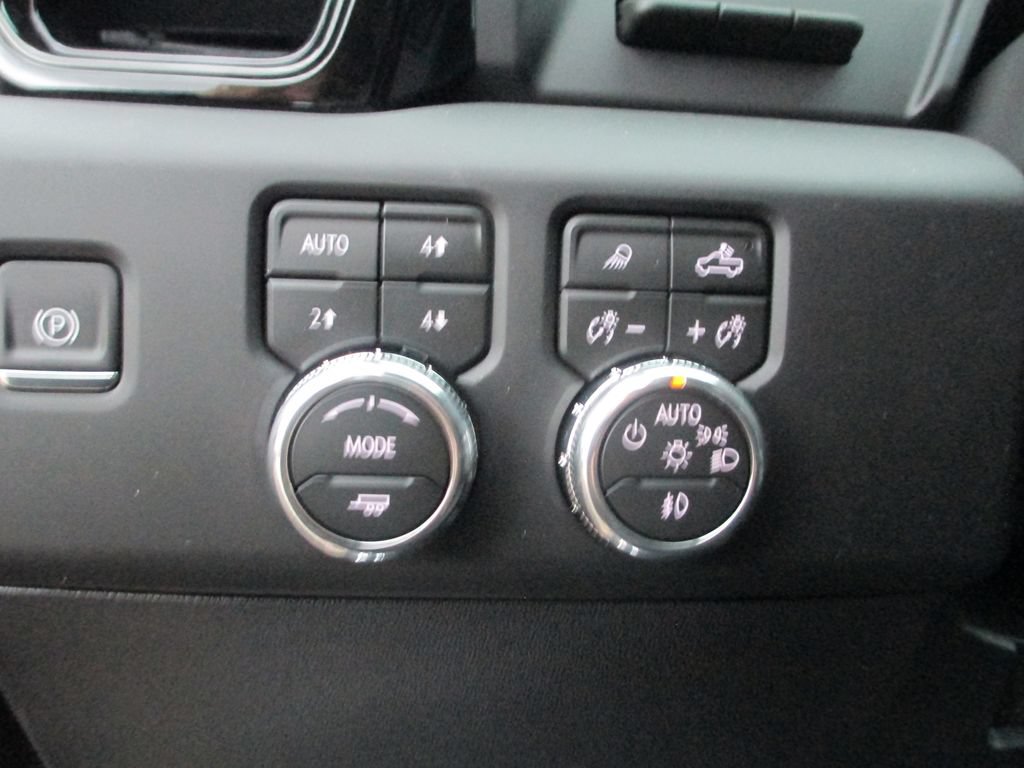 New 2026 GMC Sierra 2500 AT4 w/ AT4 Premium Plus Package AWD/4WD image 17