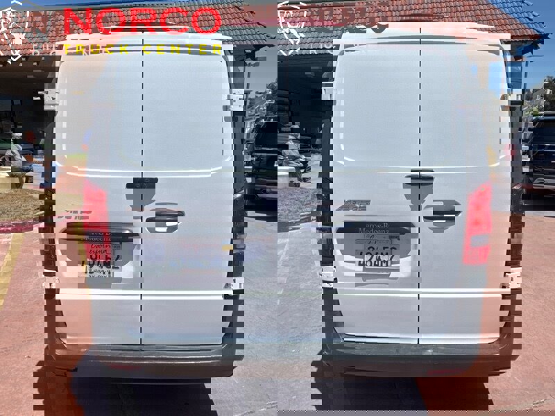 Used 2017 Mercedes-Benz Metris w/ Driver Efficiency Package image 9