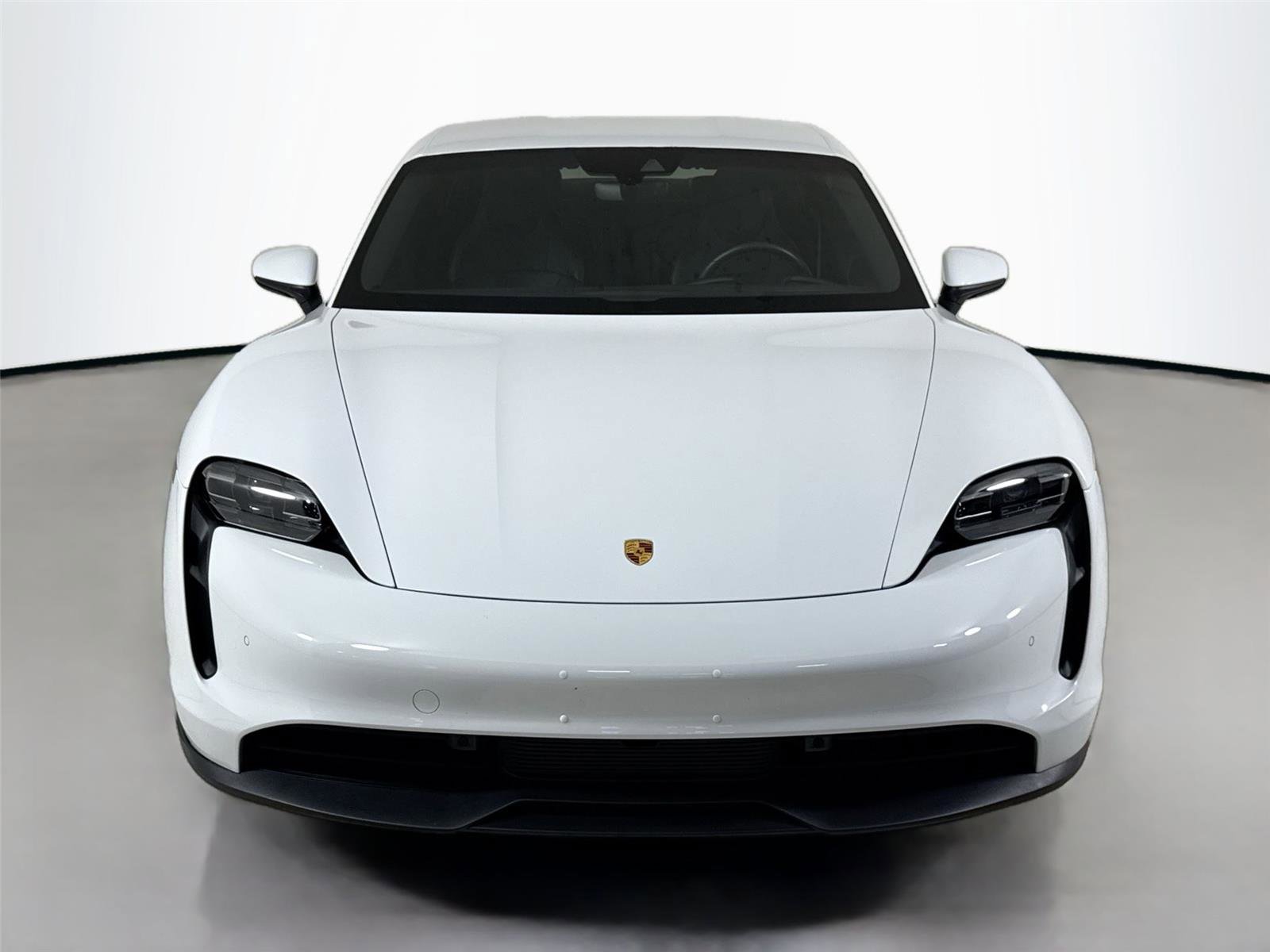 Used 2023 Porsche Taycan 4S image 11