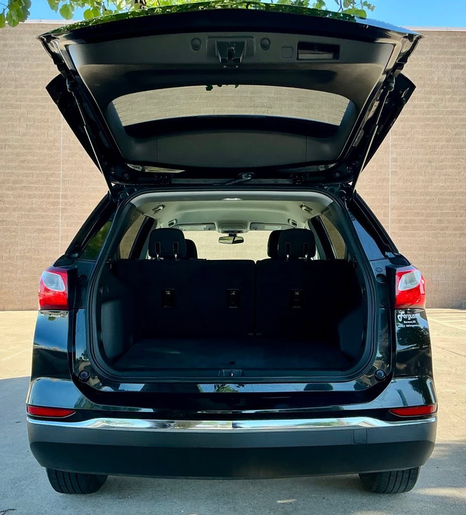 Used 2019 Chevrolet Equinox LT AWD/4WD image 17