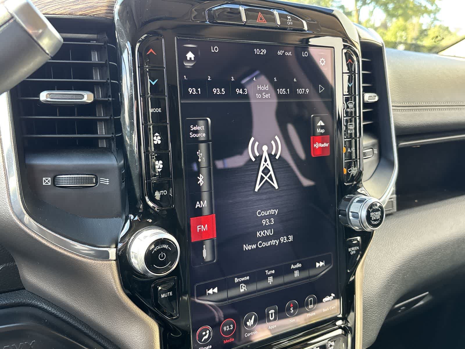 Used 2019 RAM 2500 Laramie AWD/4WD image 14