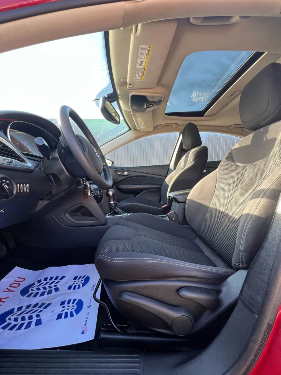 Used 2014 Dodge Dart SXT w/ Sun/Sound Group image 9