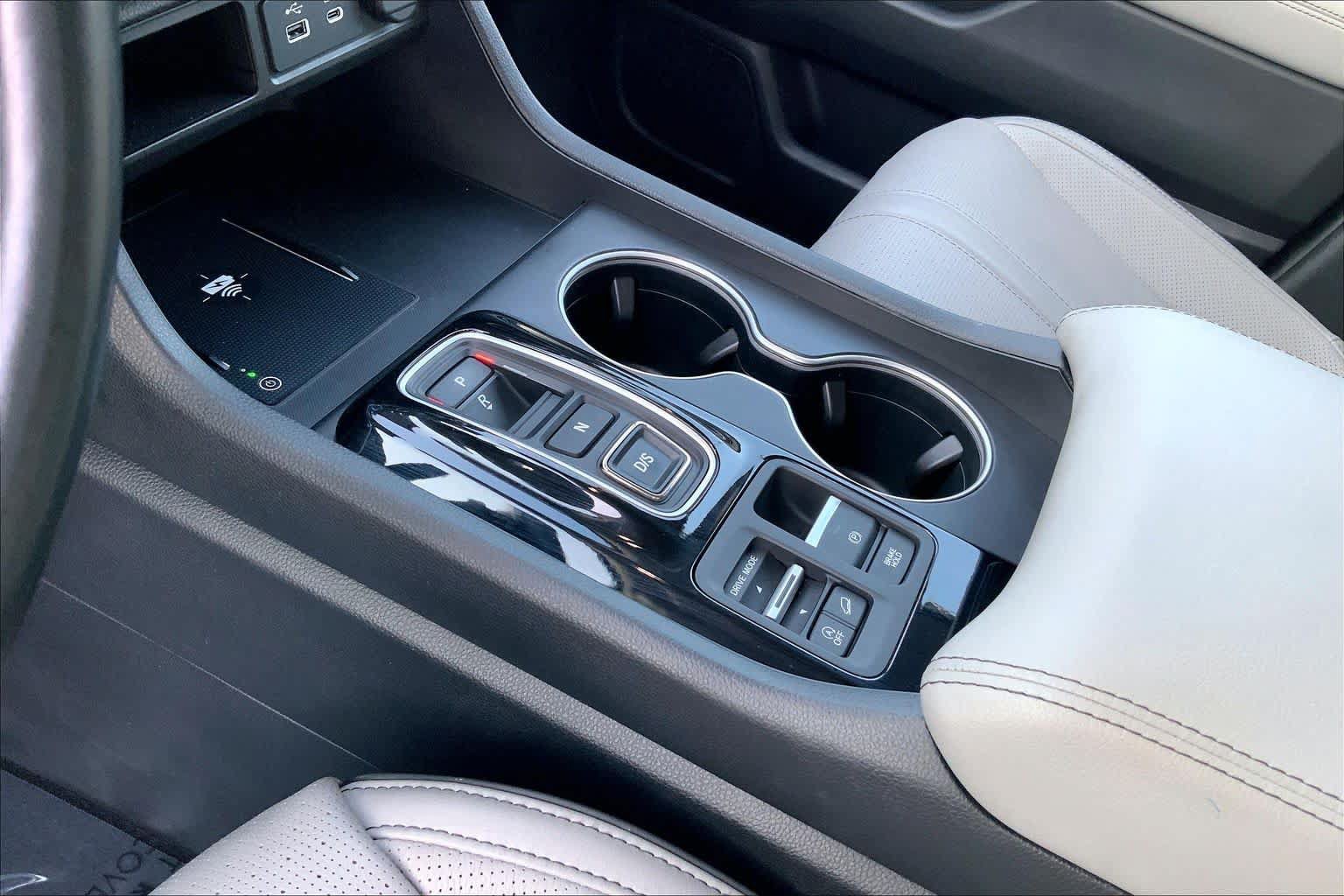 Used 2023 Honda Pilot Elite image 16