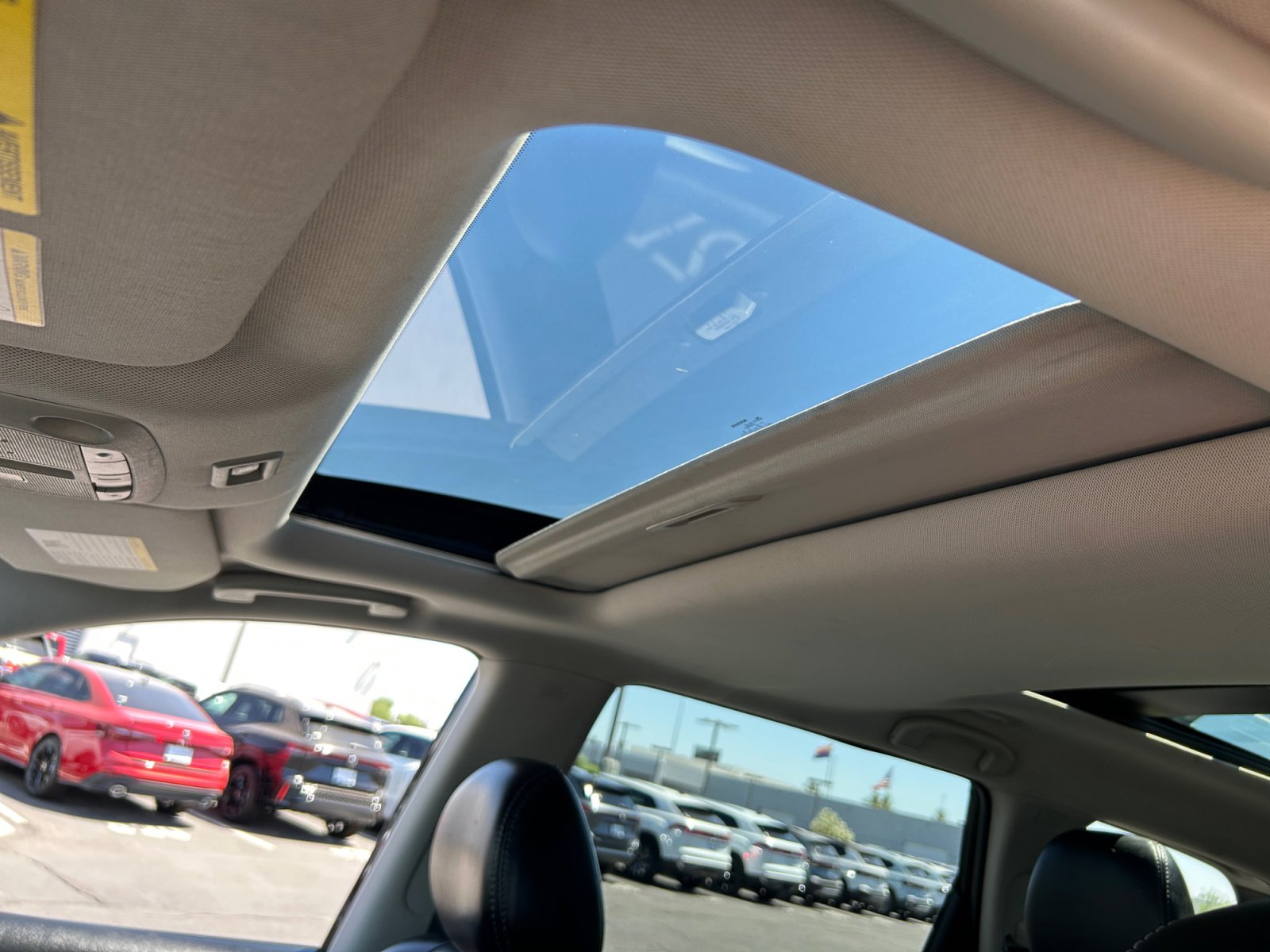Used 2020 Nissan Pathfinder Platinum AWD/4WD image 31