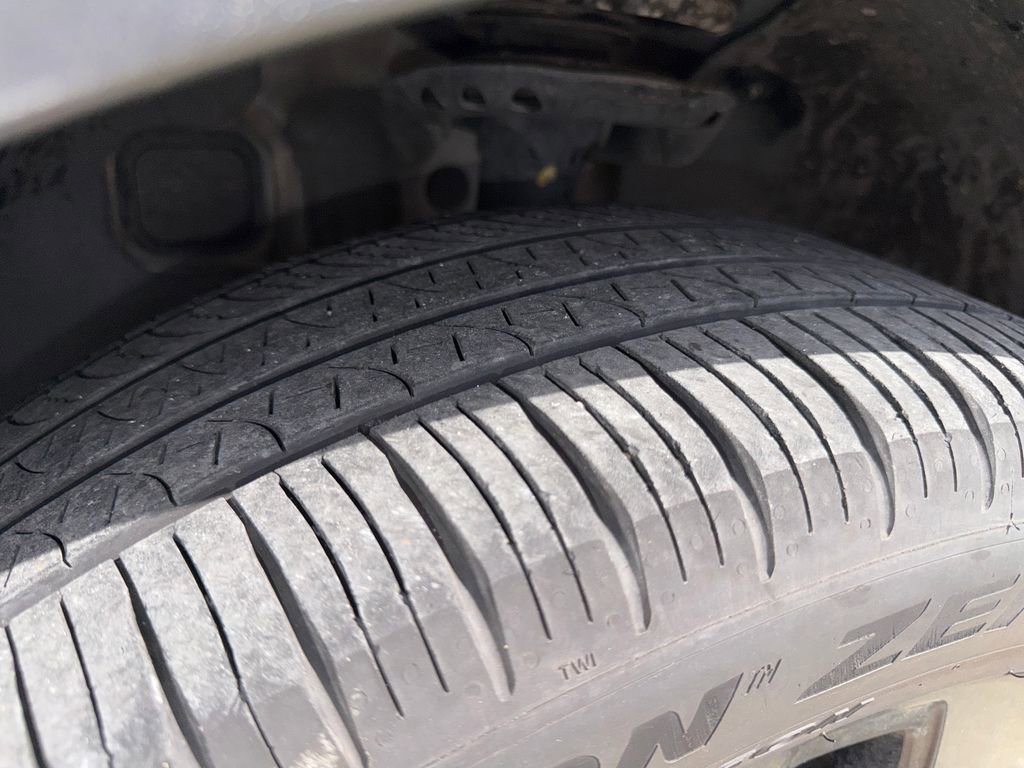 Used 2021 Kia Telluride EX w/ EX Premium Package image 31