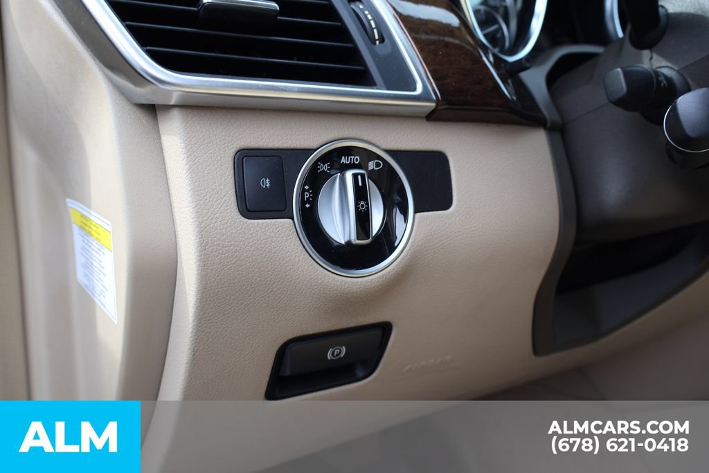 Used 2012 Mercedes-Benz ML 350 4MATIC image 16