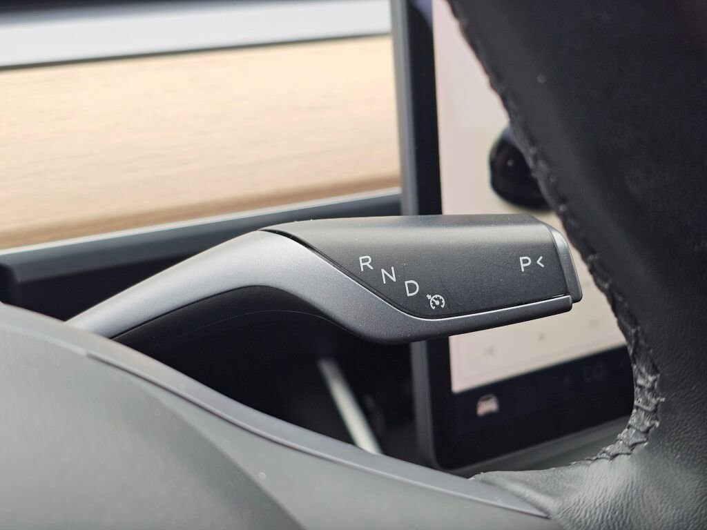 Used 2018 Tesla Model 3 Long Range RWD image 40
