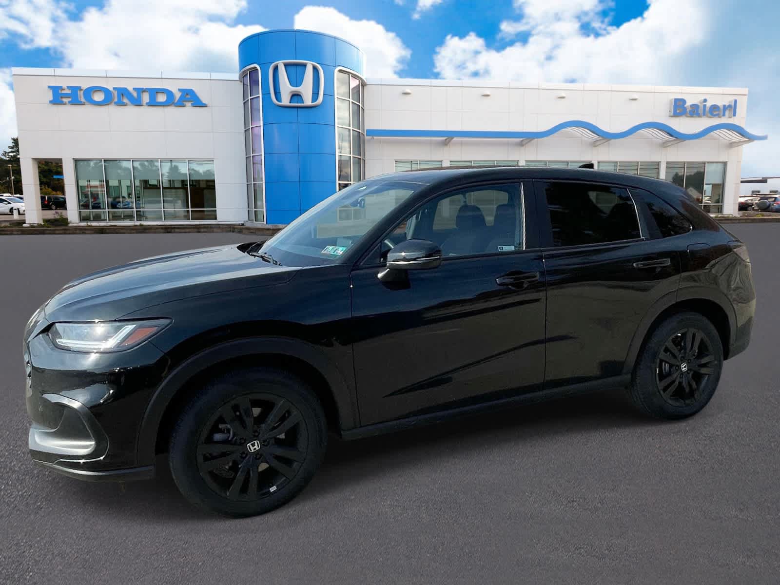 Used 2027 Honda HR-V Sport image 2