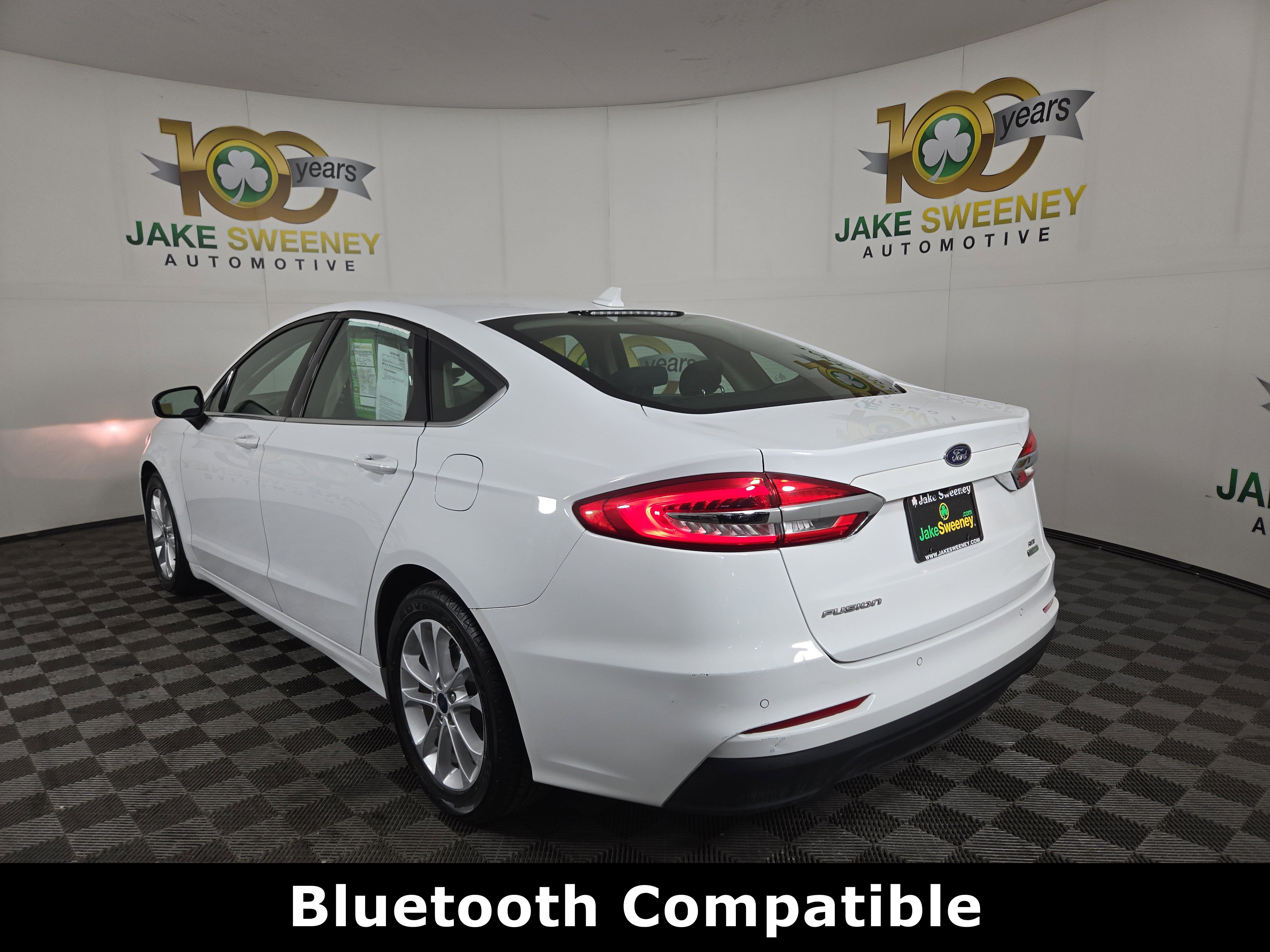 Used 2020 Ford Fusion SE image 6
