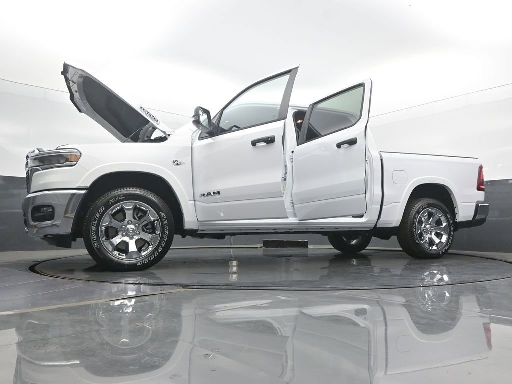 New 2026 RAM 1500 4x4 Crew Cab image 62
