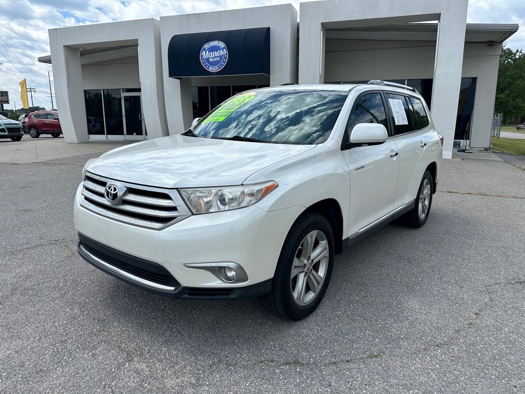 Used 2013 Toyota Highlander Limited FWD image 1