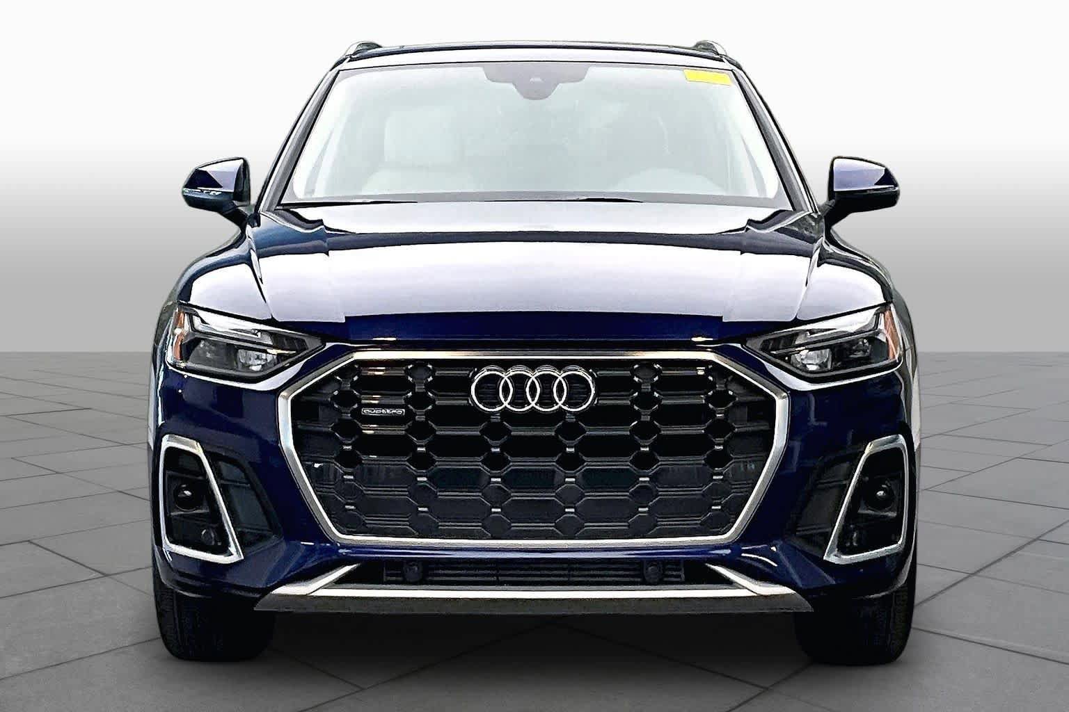 Certified 2023 Audi Q5 2.0T Premium w/ Convenience Package image 4