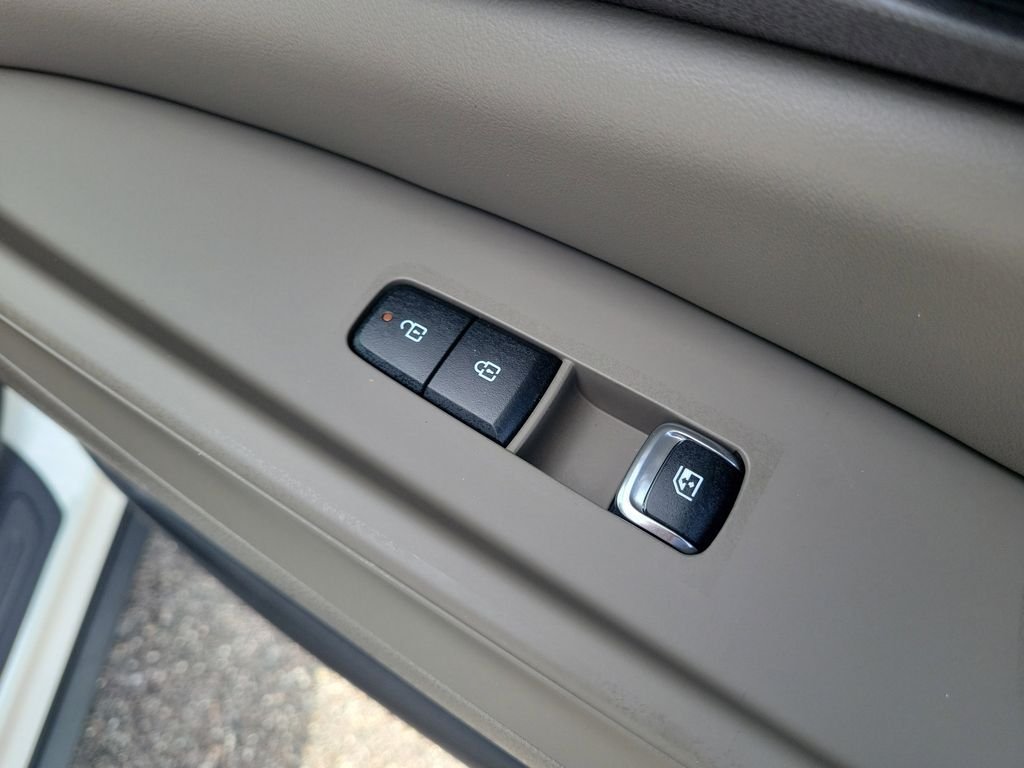 New 2026 Kia Carnival SX FWD image 11