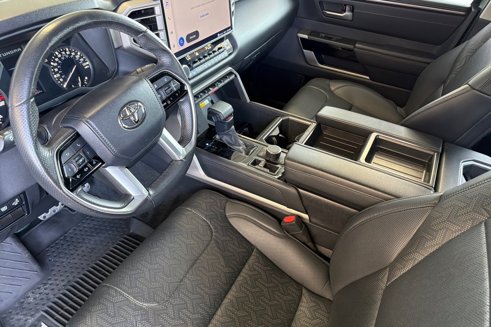 Used 2023 Toyota Tundra Limited w/ TRD Off-Road Package AWD/4WD image 9