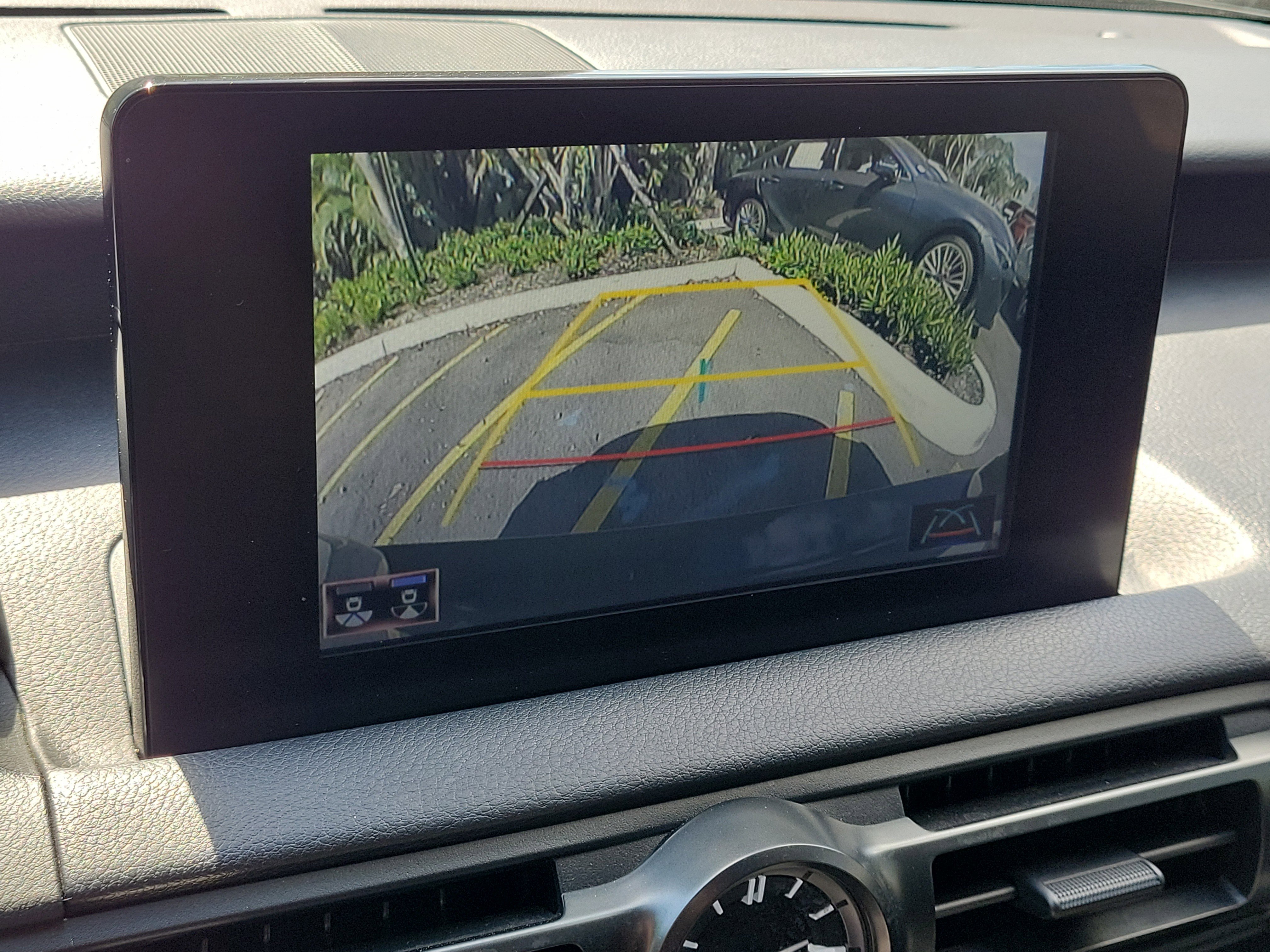 Certified 2025 Lexus IS 350 F Sport image 26