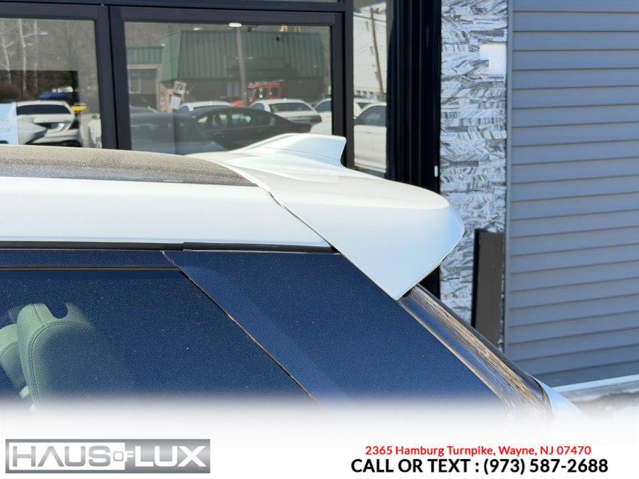 Used 2018 Land Rover Range Rover Evoque Autobiography image 13