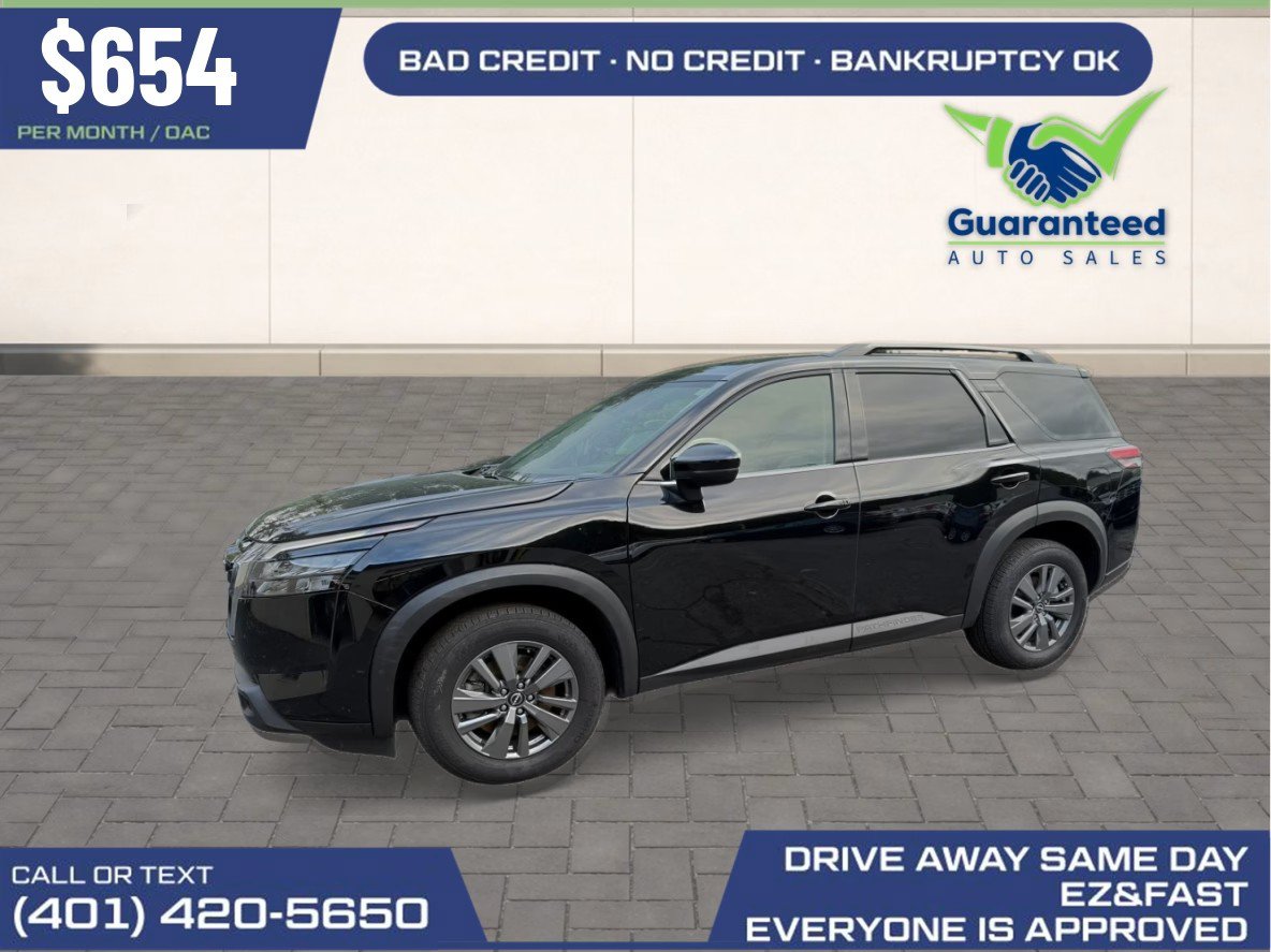 Used 2025 Nissan Pathfinder SV w/ SV Premium Package AWD/4WD image 1