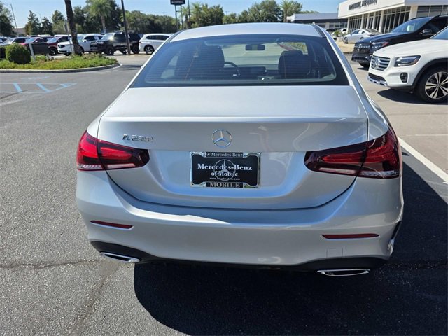 Certified 2022 Mercedes-Benz A 220 image 7