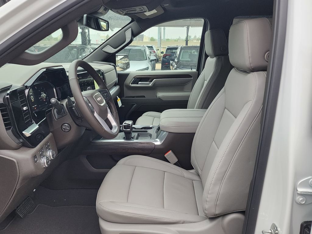 New 2026 GMC Sierra 1500 SLT w/ SLT Premium Plus Package image 17