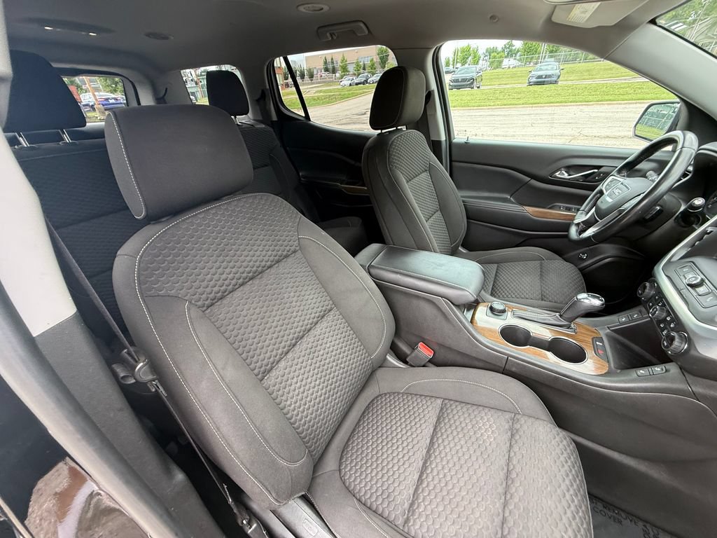 Used 2018 GMC Acadia SLE FWD image 42