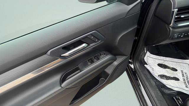 Used 2026 GMC Terrain Elevation image 10