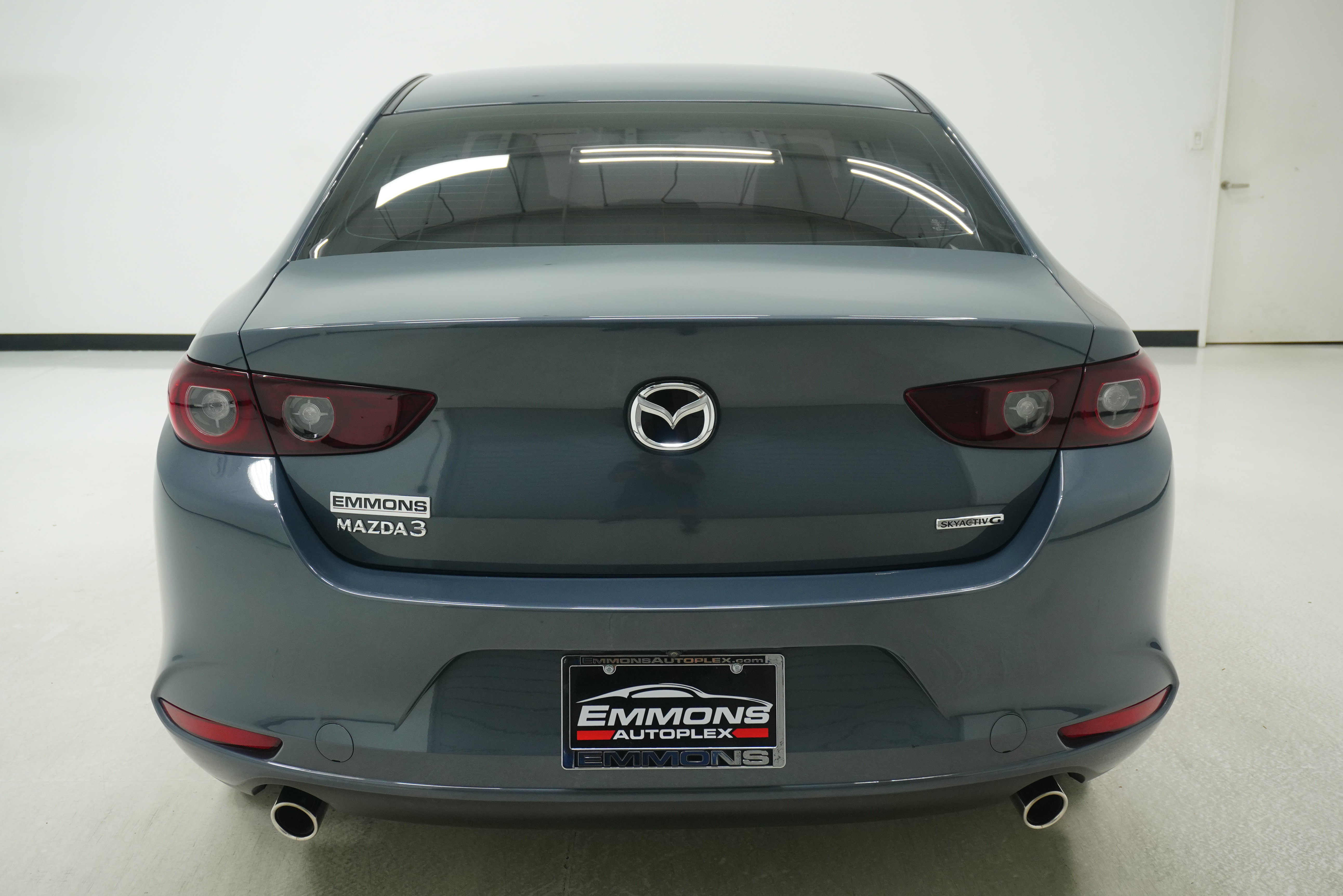 Used 2022 MAZDA MAZDA3 s FWD image 5