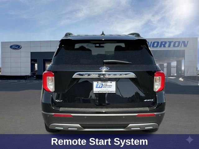 Used 2023 Ford Explorer XLT w/ Equipment Group 202A AWD/4WD image 6
