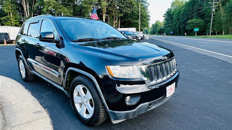 Used 2011 Jeep Grand Cherokee Laredo image 7