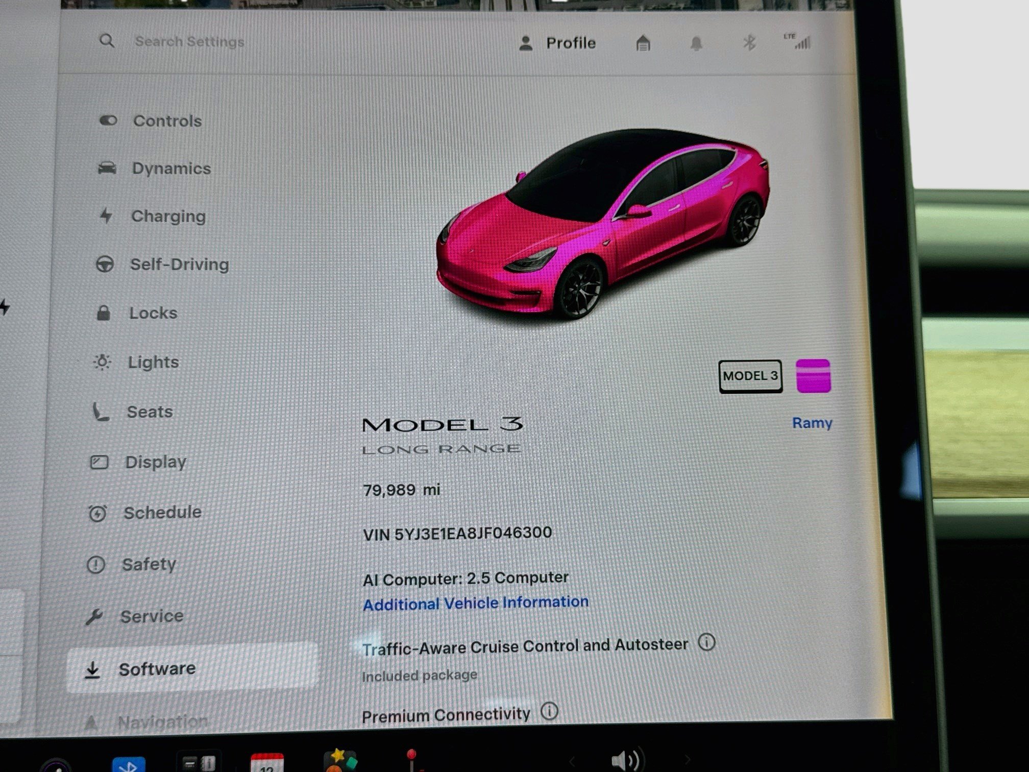 Used 2018 Tesla Model 3 RWD image 8