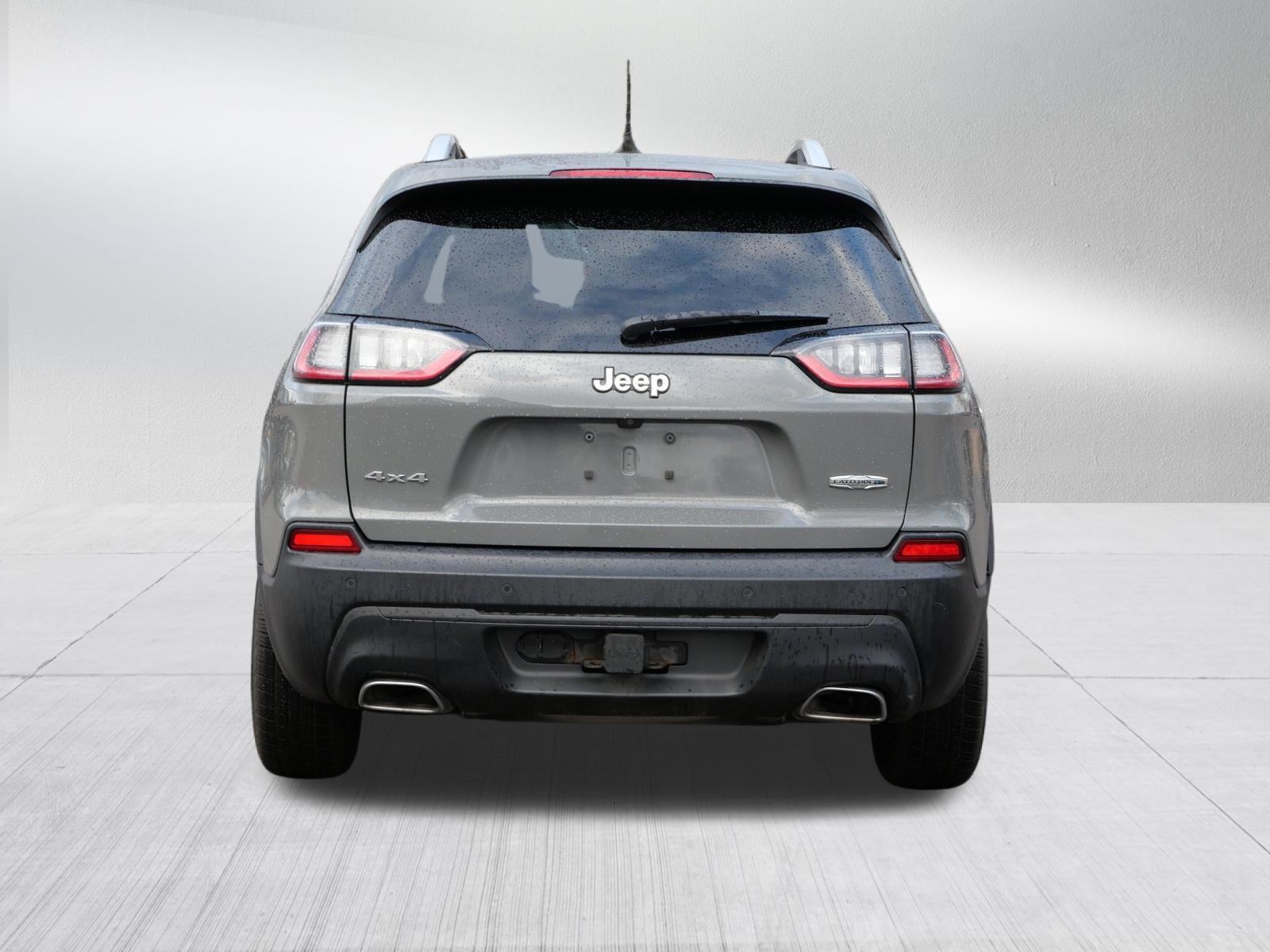 Used 2020 Jeep Cherokee Latitude Plus w/ Cold Weather Group AWD/4WD image 5