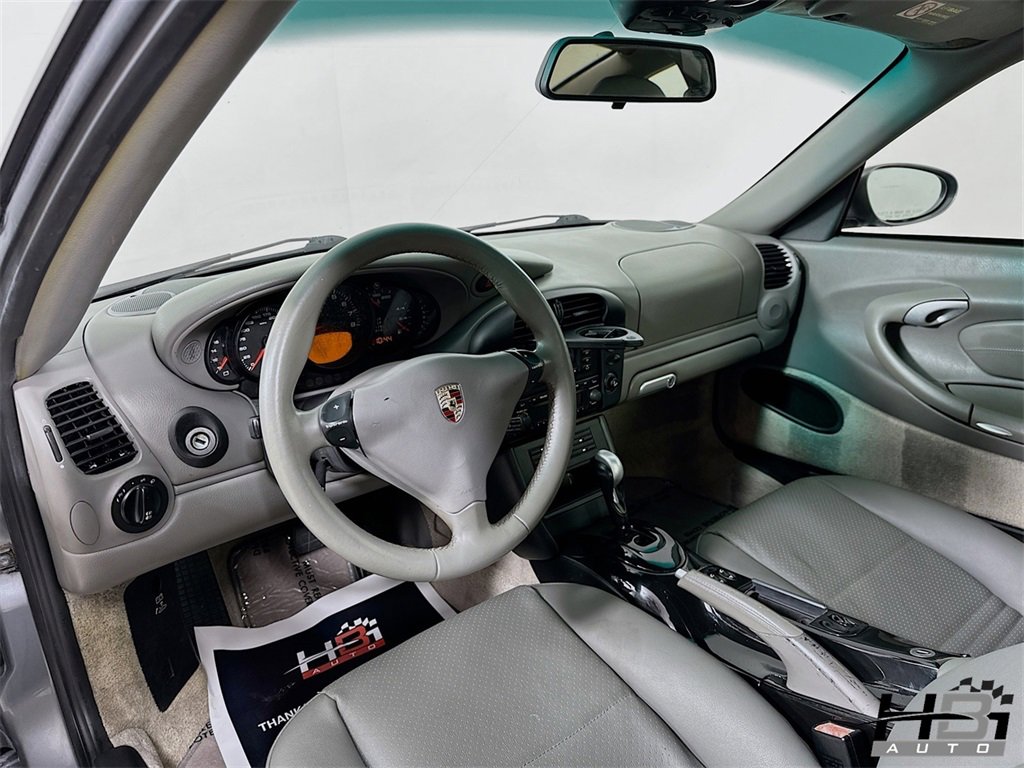 Used 2003 Porsche 911 Carrera image 10