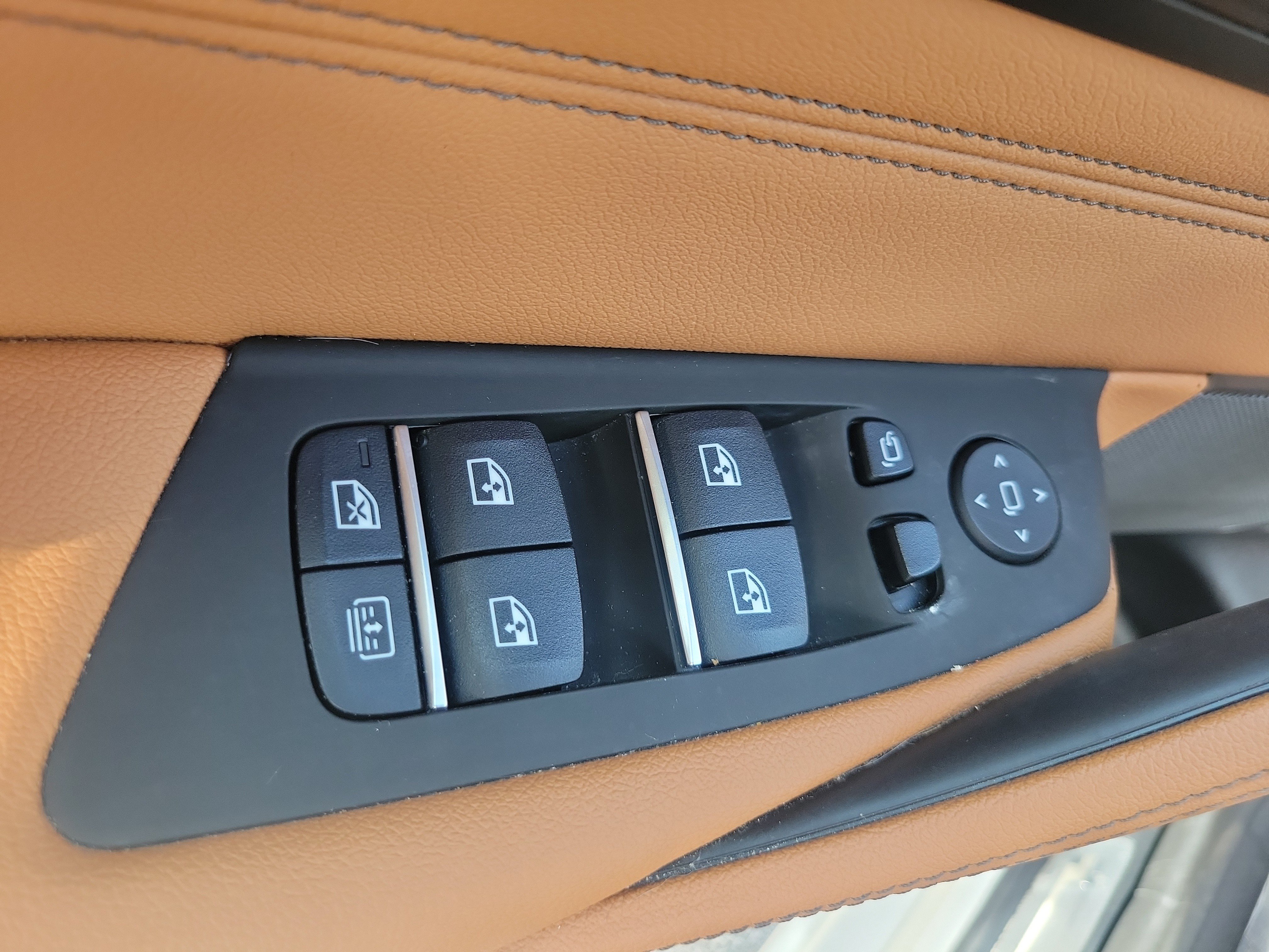 Used 2023 BMW 540i w/ Executive Package RWD image 20