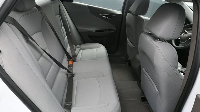 Used 2019 Chevrolet Malibu LS FWD image 9