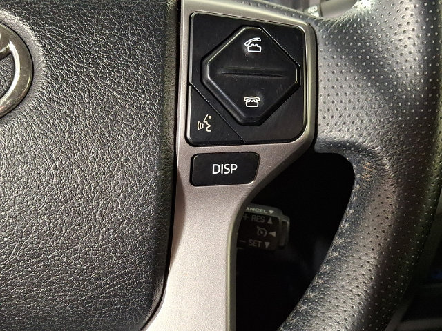 Used 2019 Toyota 4Runner SR5 AWD/4WD image 22
